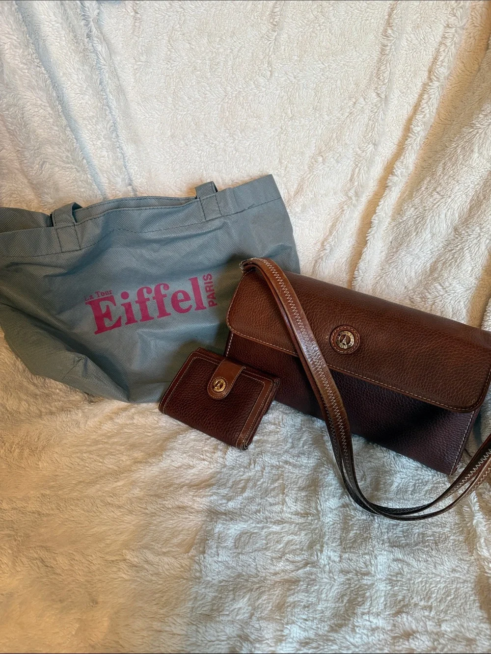 La Tour Eiffel Paris Brown Pebbled Leather Shoulder Bag and Wallet Set Dust Bag